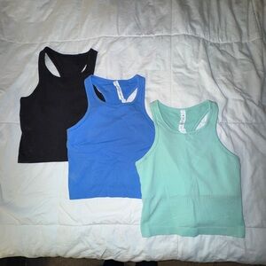 Lululemon Ebb to Street Crop Tank Bundle Size 6